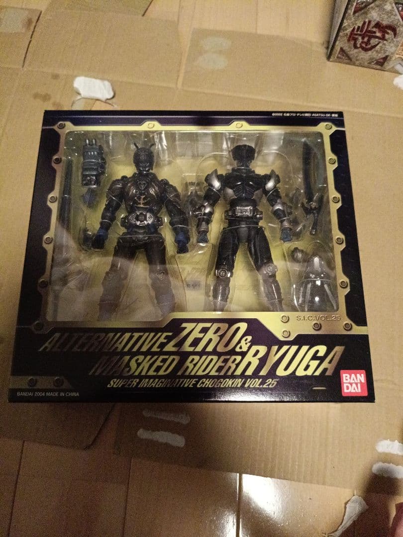 S.I.C. Vol.25 オルタナティブ・ゼロ＆仮面ライダーリュウガ没有明显的损伤或污渍