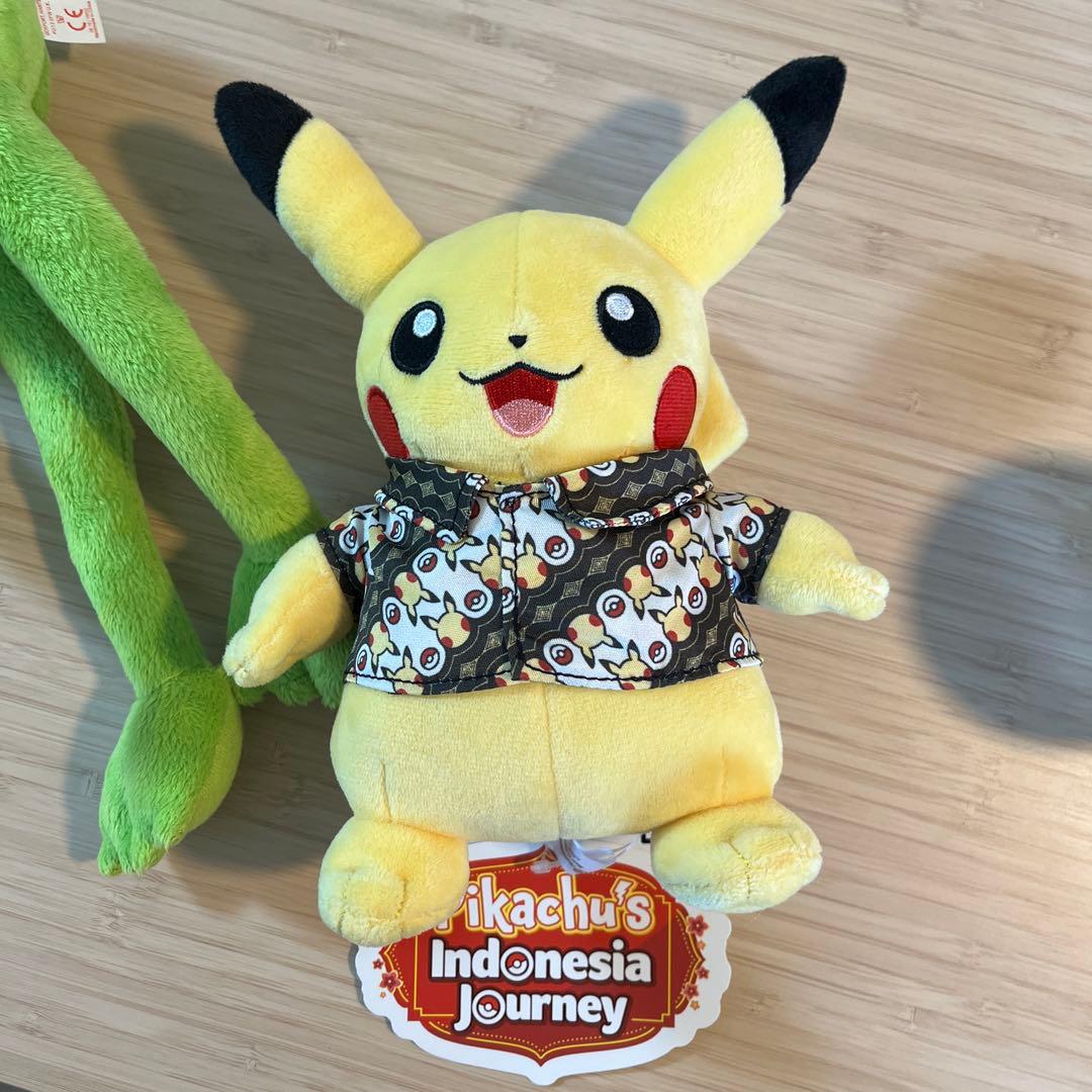 バティックピカチュウ ぬいぐるみ in インドネシア