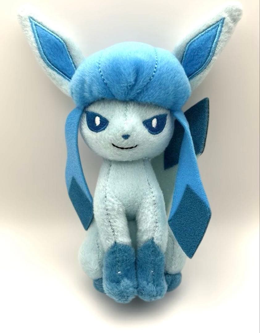 ポケモンセンター限定 オリジナル おすわり ぬいぐるみ グレイシア マスコット