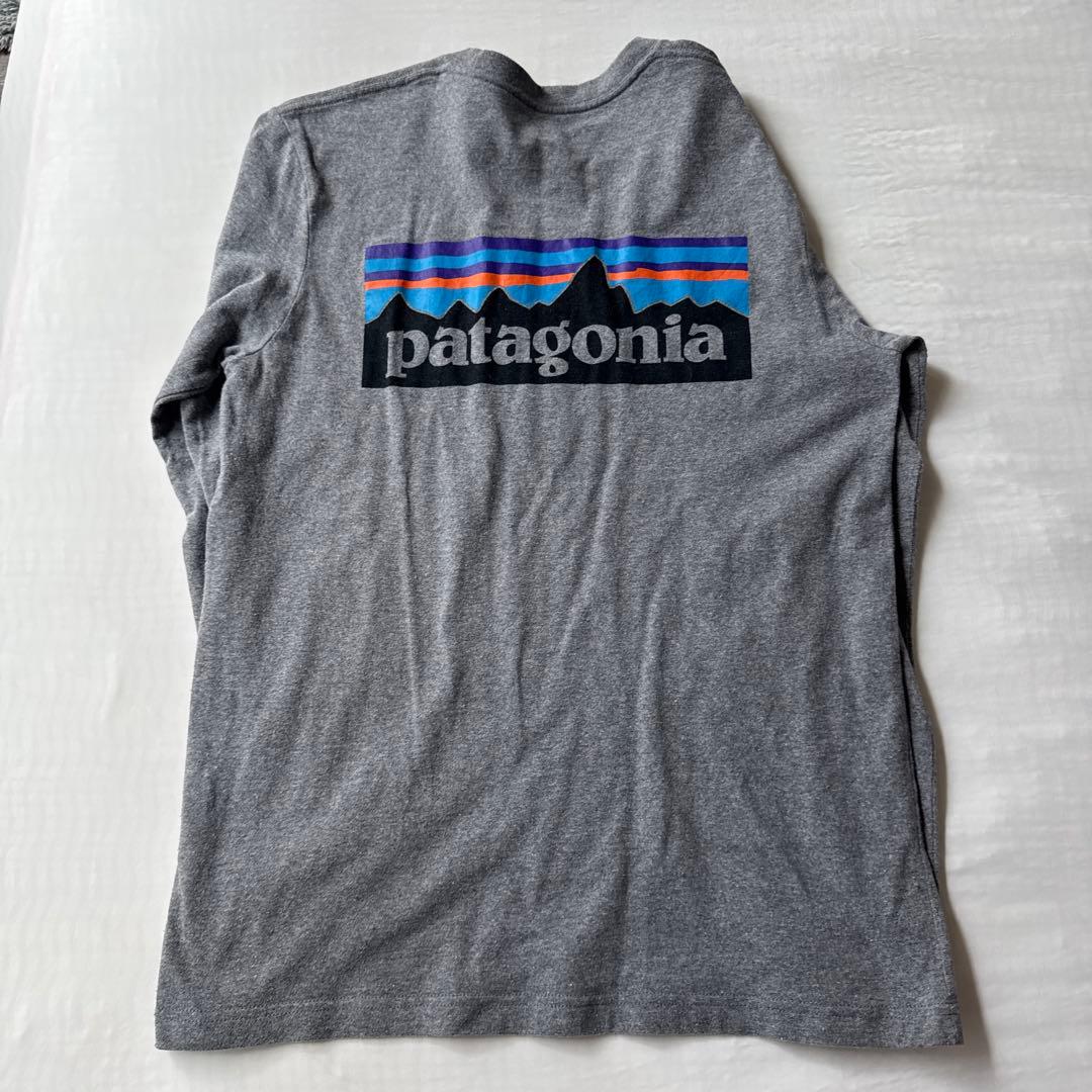 patagonia グレー 長袖シャツ　XS