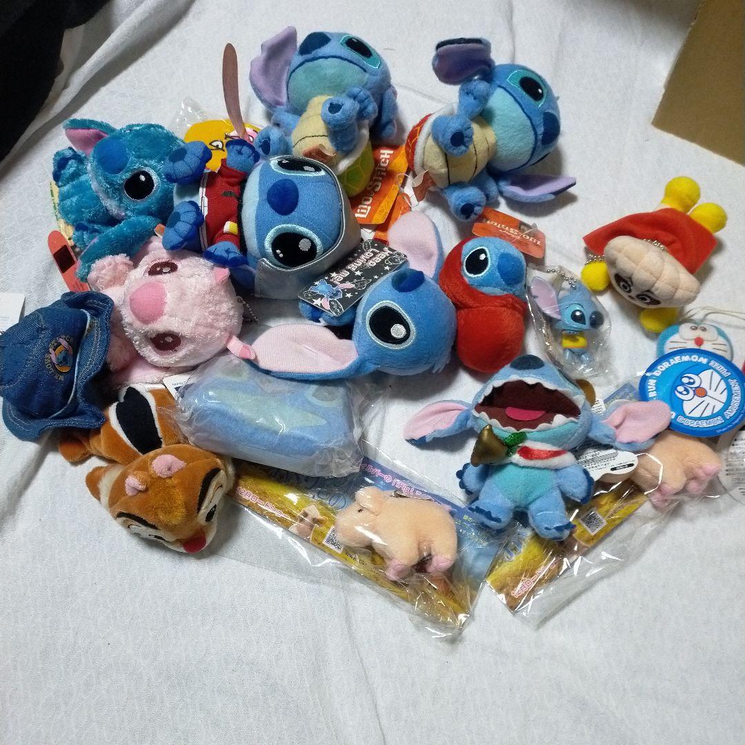 スティッチ　ドラえもんなど　ぬいぐるみ　まとめて