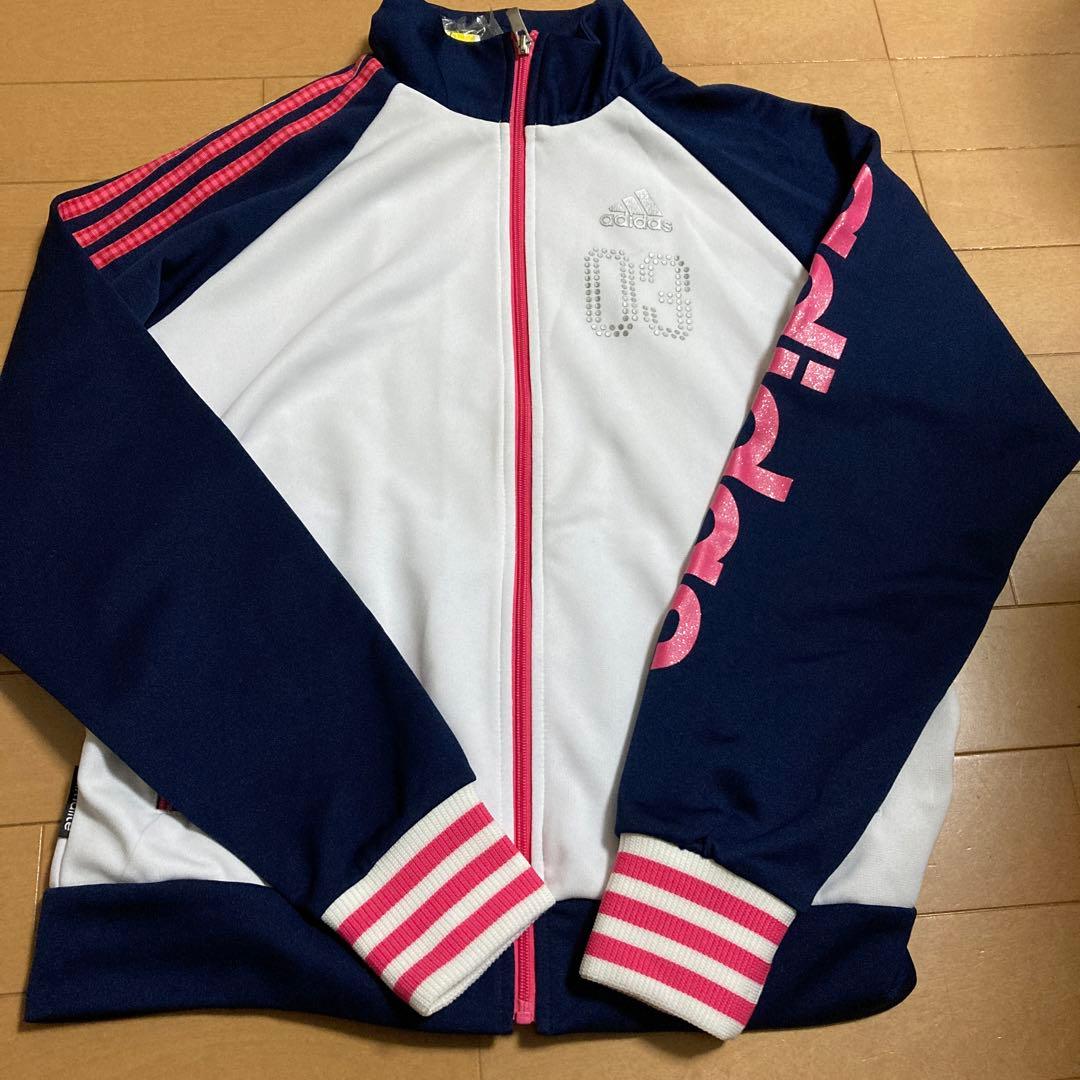 新品タグ付き　アディダス　ジャージ　サイズ160adidas;未使用