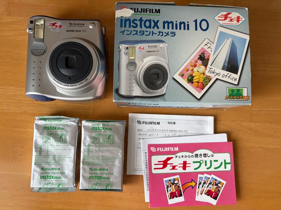 【ジャンク品】FUJIFILM instax mini 10 インスタントカメラ富士フイルム;整体状态不佳