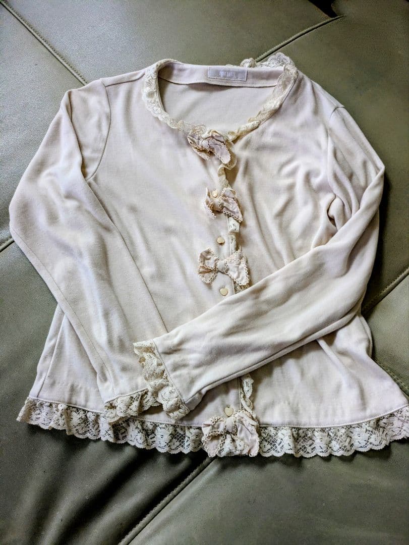 ピンクハウスカーディガン　ＭPINK HOUSE;接近未使用