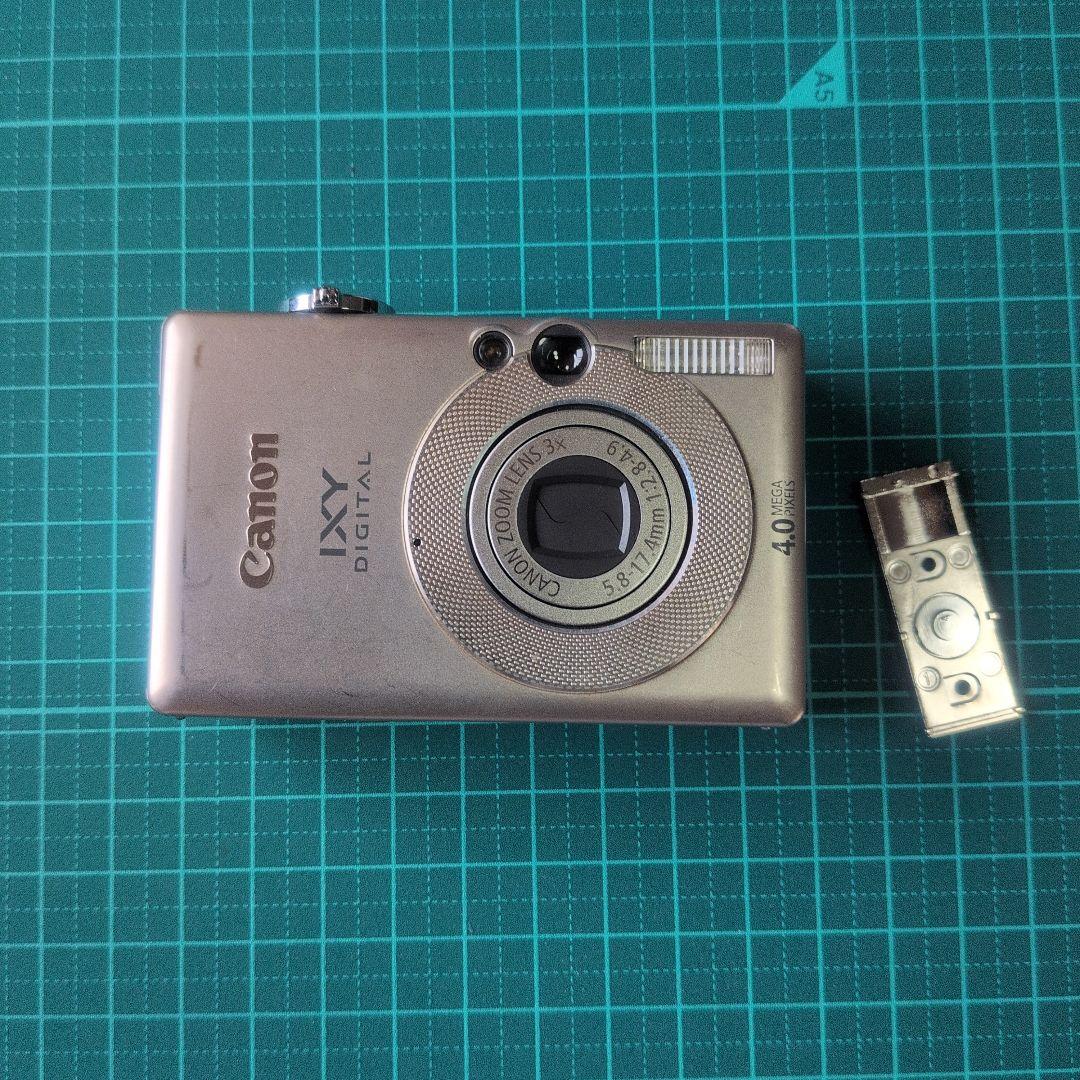 ジャンク品　Canon IXY DIGITAL 50 本体