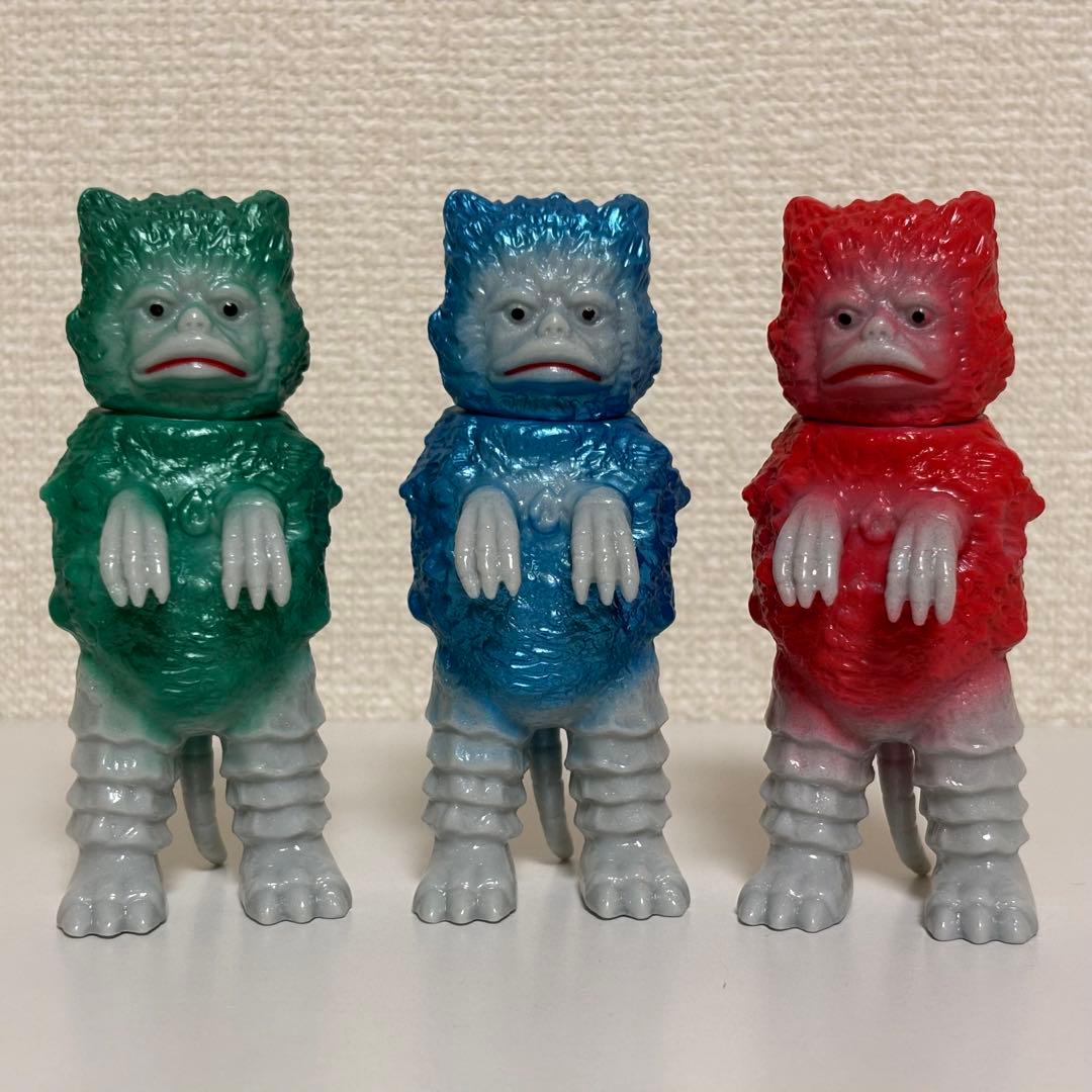 やまなや ブルマァク復刻 ウルトラQ ガラモン ミニソフビ 検)M1号没有明显的损伤或污渍