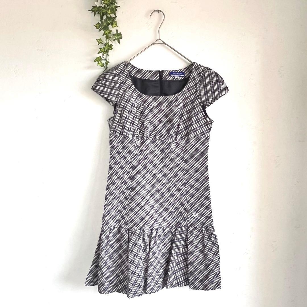【極美品】バーバリーブルーレーベル ミニワンピース ナイト・ホースロゴ刺繍 SBURBERRY BLUE LABEL;接近未使用