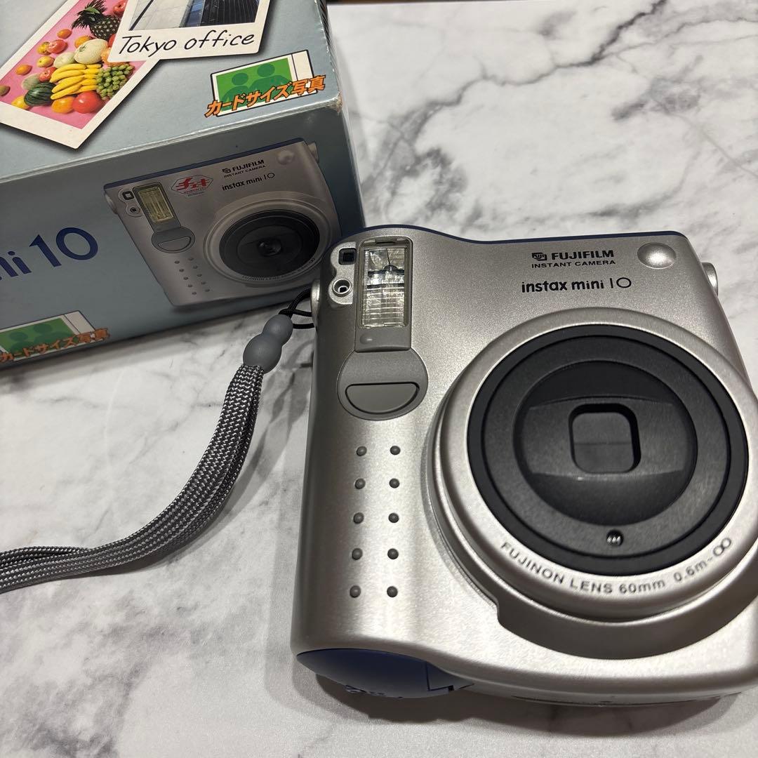 FUJIFILM instax mini 10 本体富士フイルム;接近未使用