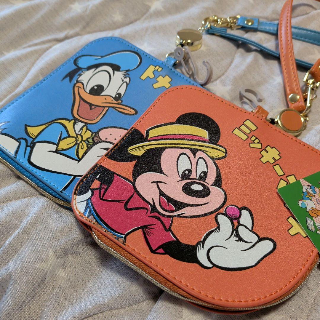 タイムセール新品未使用！ミッキーマウス ドナルドダックダイカットパスポーチ