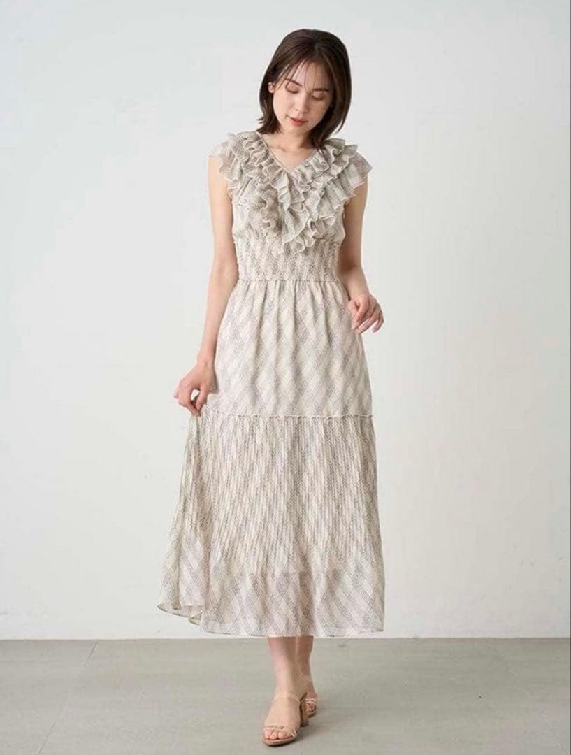 【美品】スナイデル＊SustainableプリントプリーツワンピースSnidel;没有明显的损伤或污渍