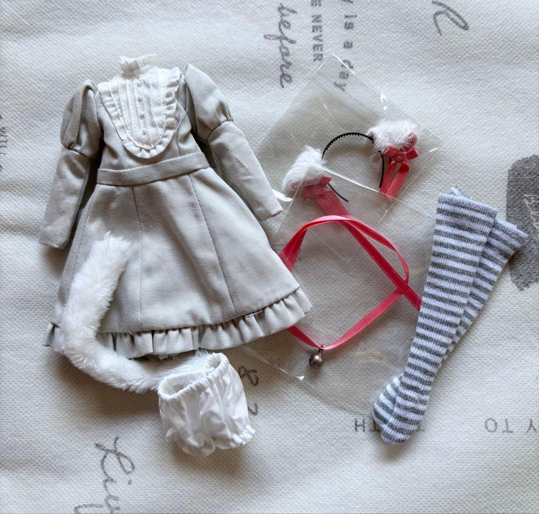 グレーキャットruruko アウトフィットPet WORKs;接近未使用