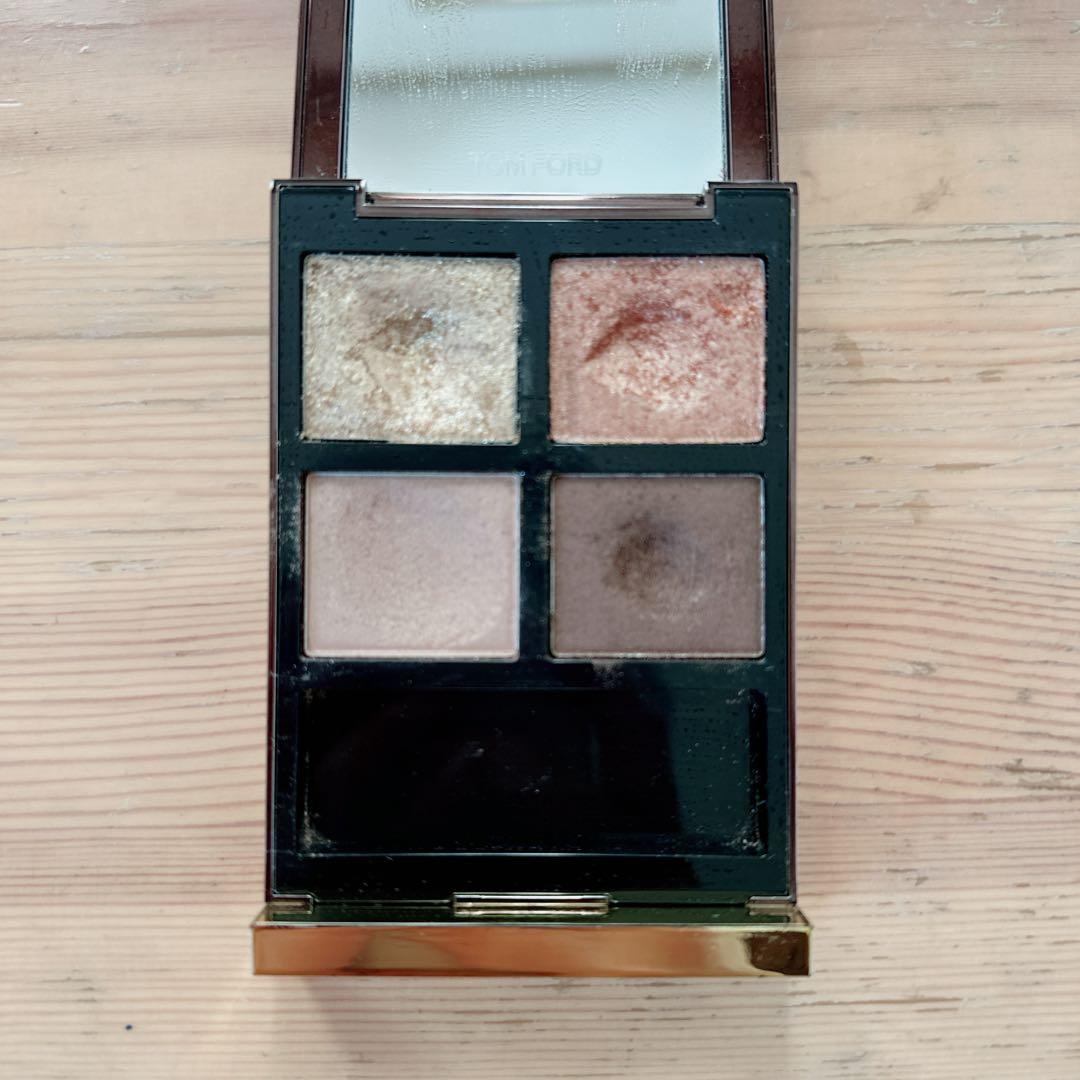 TOM FORD アイシャドウパレット 4色 01 ゴールデンミンクTOM FORD;没有明显的损伤或污渍