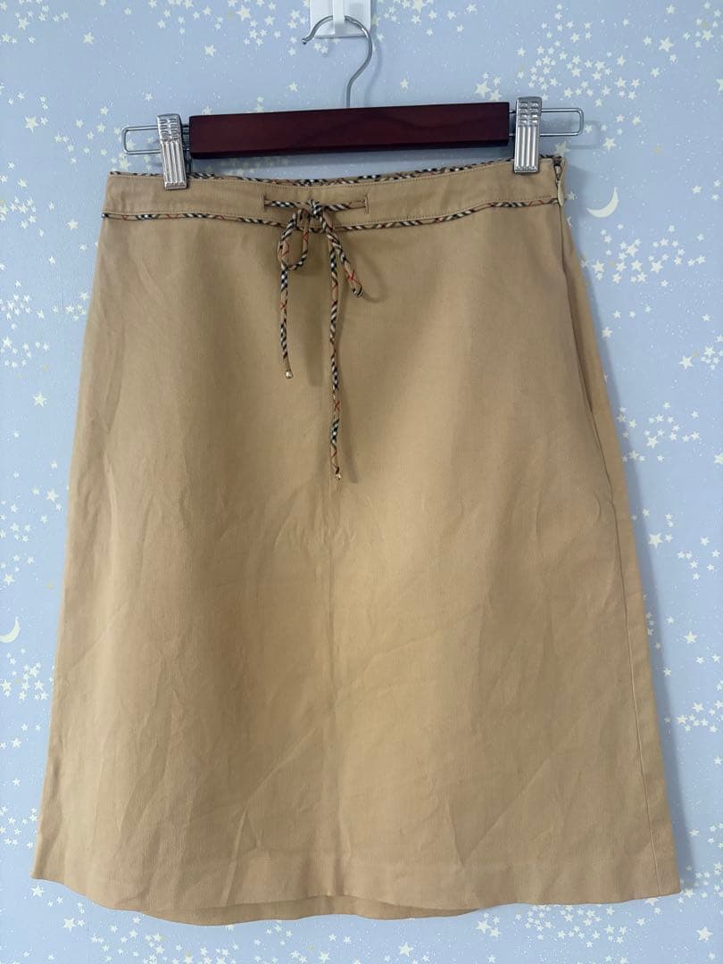 バーバリーロンドン ブルーレーベル スカート38 ベージュBURBERRY BLUE LABEL;没有明显的损伤或污渍
