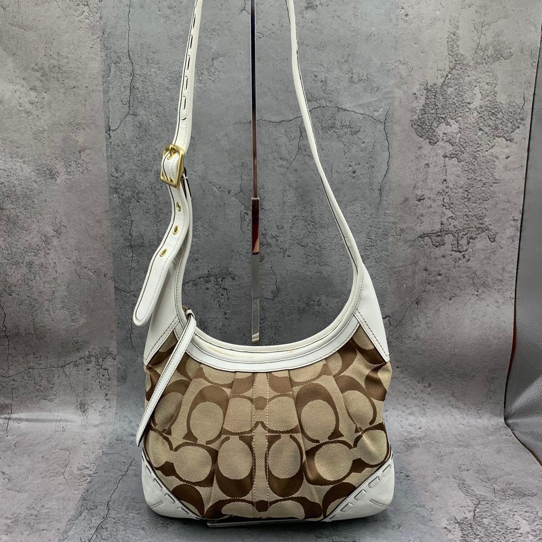 COACH Signature Y2K Archive One ShoulderCOACH;没有明显的损伤或污渍