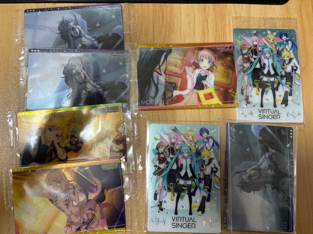 プロセカ　ウエハース　カード　鏡音レン　リン　初音ミク　巡音ルカ　KAITO