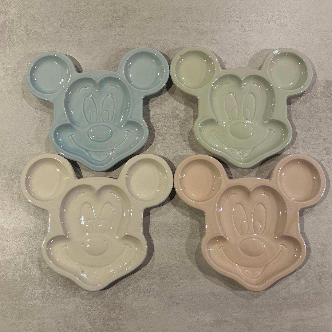 ミッキーマウス プレート 陶器　4皿セット