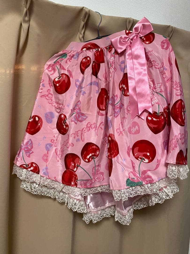 Angelic Pretty チェリー柄スカートとヘアクリップセットAngelic Pretty;没有明显的损伤或污渍