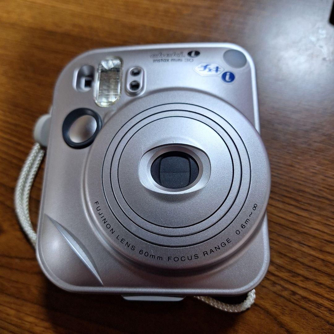 【ジャンク品】チェキ instax mini 30 インスタントカメラ シルバー富士フイルム;没有明显的损伤或污渍