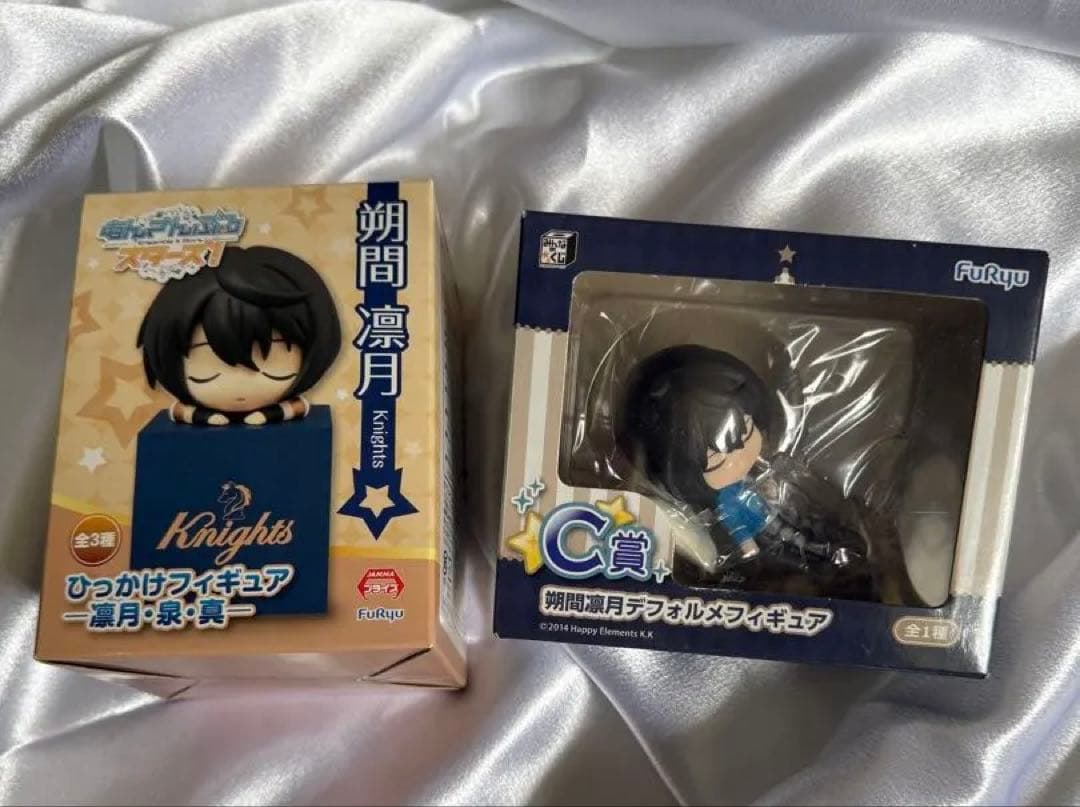 あんスタ みんなのくじ　デフォルメフィギュア　ひっかけフィギュア 朔間凛月有些许损伤或污渍