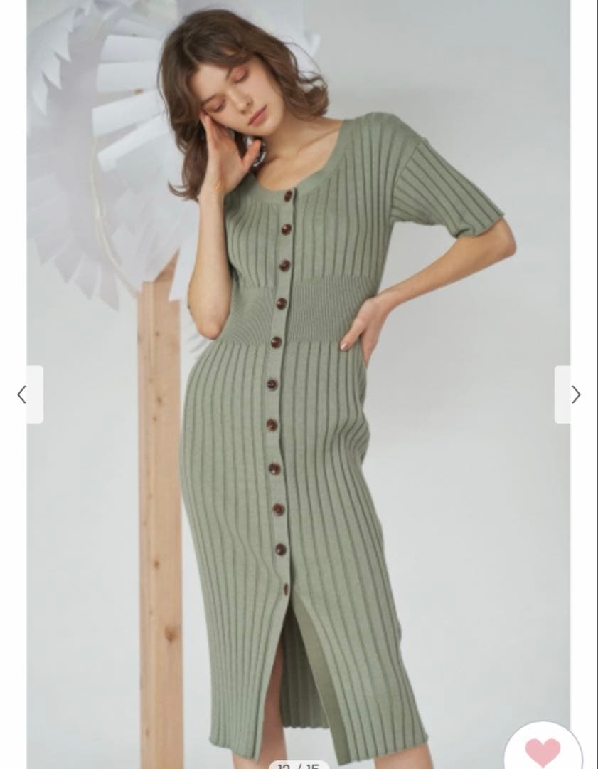 スナイデル　フロントボタンニットワンピースSnidel;没有明显的损伤或污渍