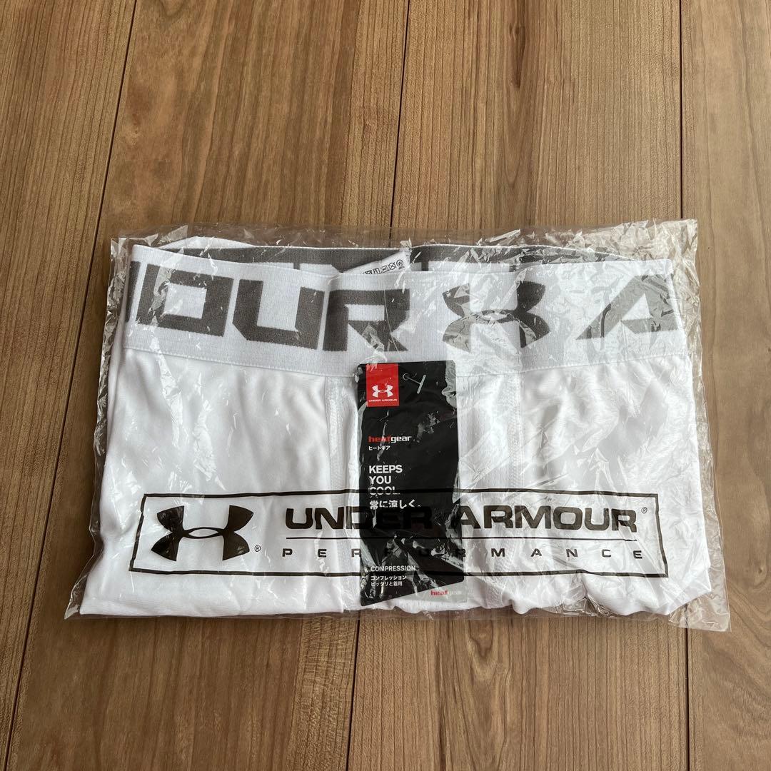 アンダーアーマー コンプレッション ショートパンツ　スパッツ