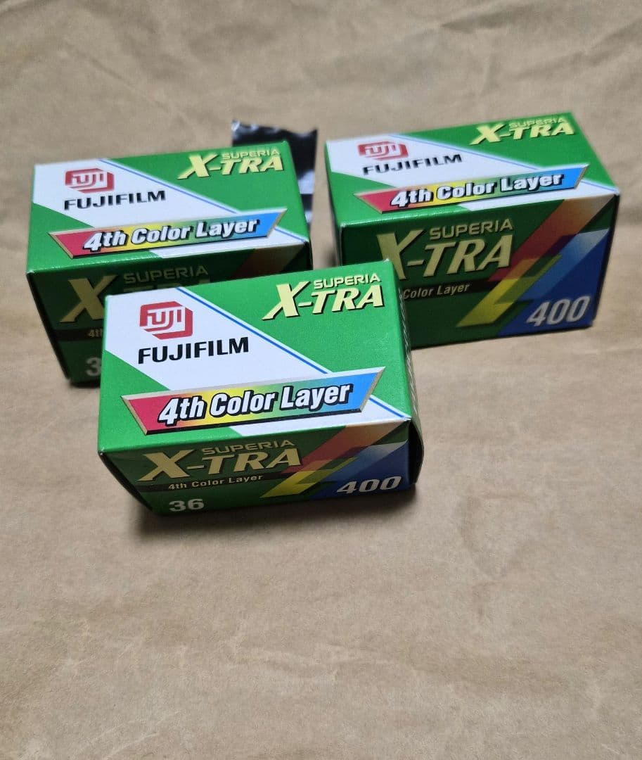 FUJIFILM SUPERIA X-TRA スペリア使用期限切れフィルム 3本没有明显的损伤或污渍