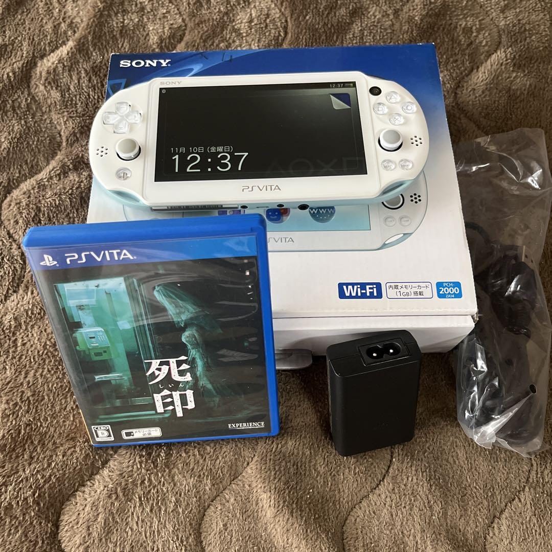 PS VITA pch2000ライトブルー＆死印＆8gbプレイステーションヴィータ;接近未使用