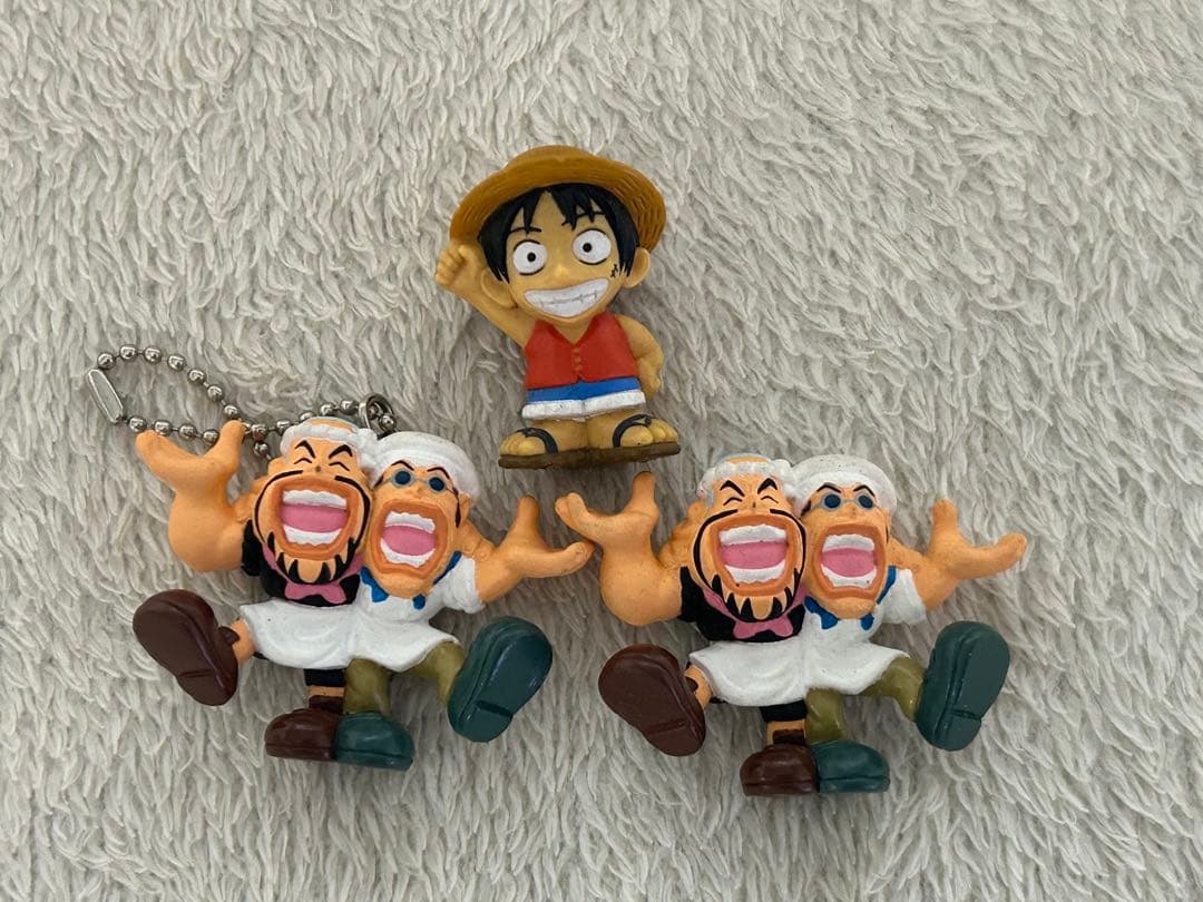 ワンピース　ONE PIECE ルフィ　カルネとパティ　フィギュア