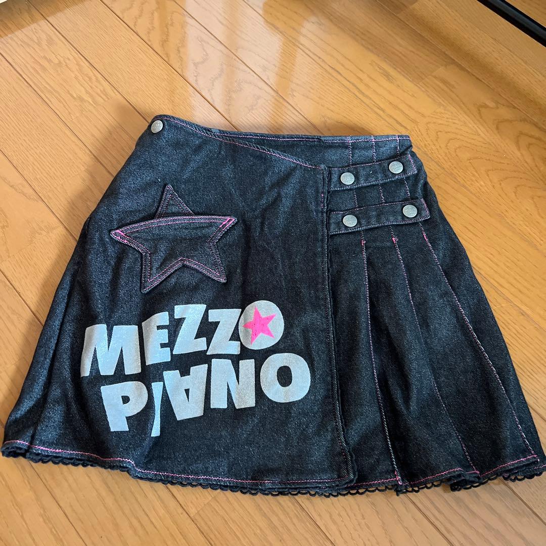mezzo pianomezzo piano;没有明显的损伤或污渍
