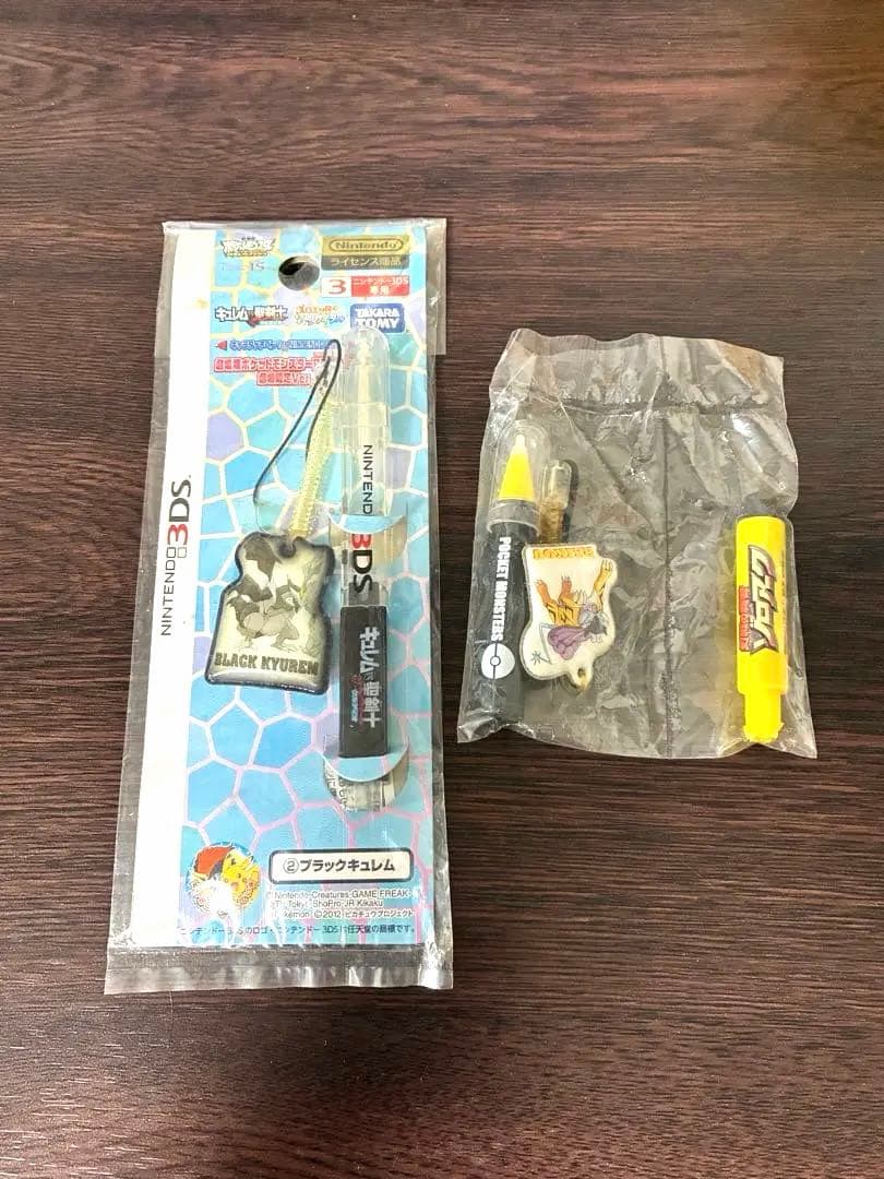ニンテンドー3DS タッチペン　ブラックキュレム　ライコウ　ポケモン未使用