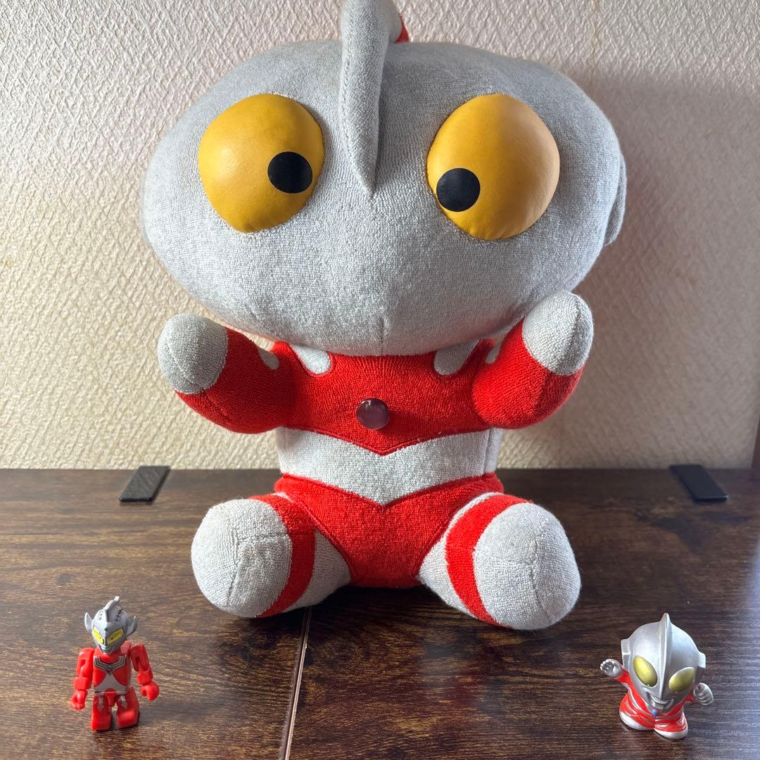 【激レア おまけ付き】ウルトラマンぬいぐるみ ➕指人形 /キューブリック レトロ没有明显的损伤或污渍