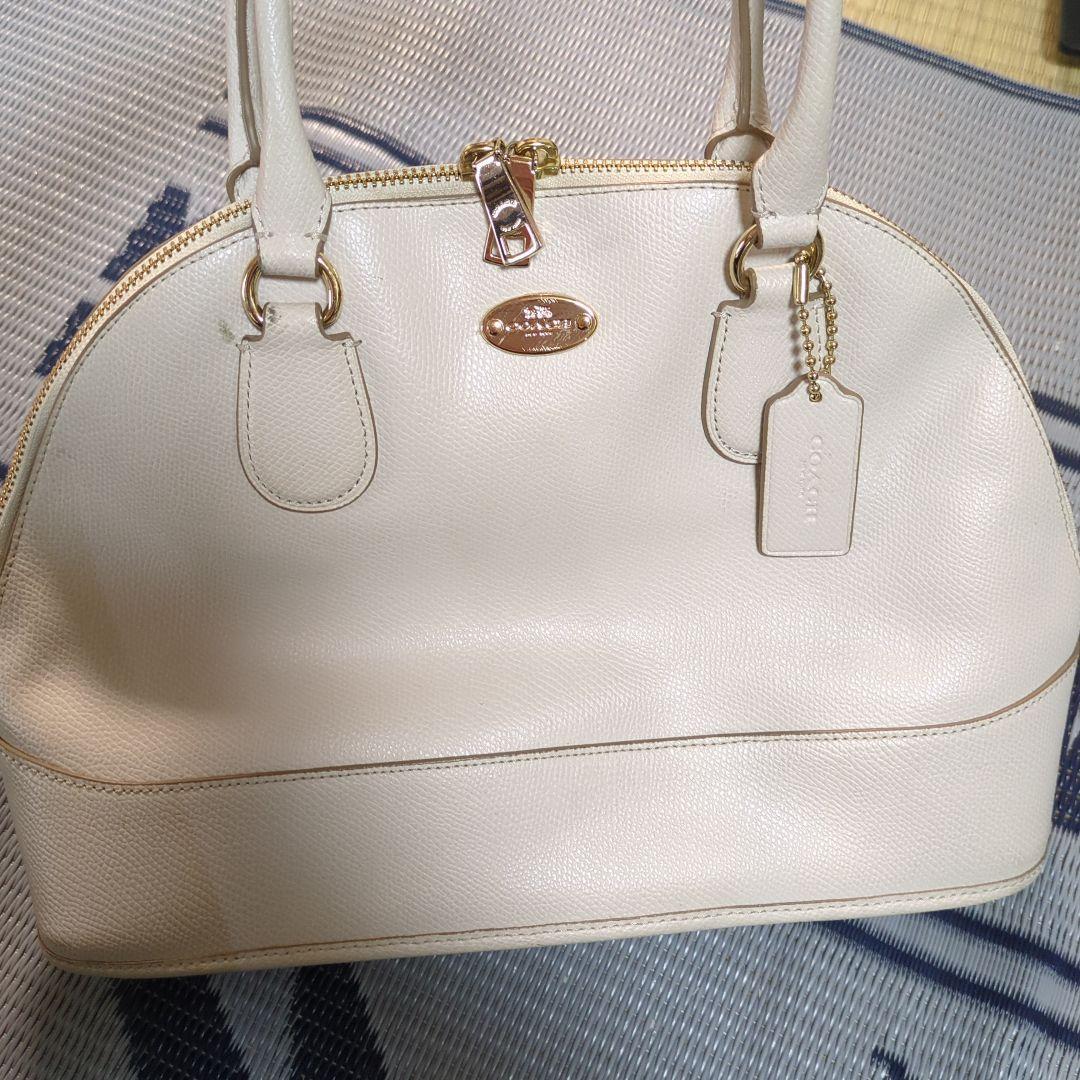 COACH　コーチ　バッグ　カバン　白　ホワイト