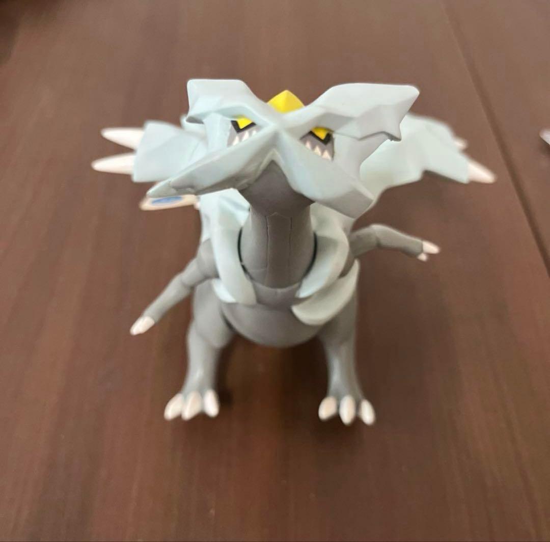 ポケモンソフビフィギュア キュレム タグ付きTAKARA TOMY;未使用