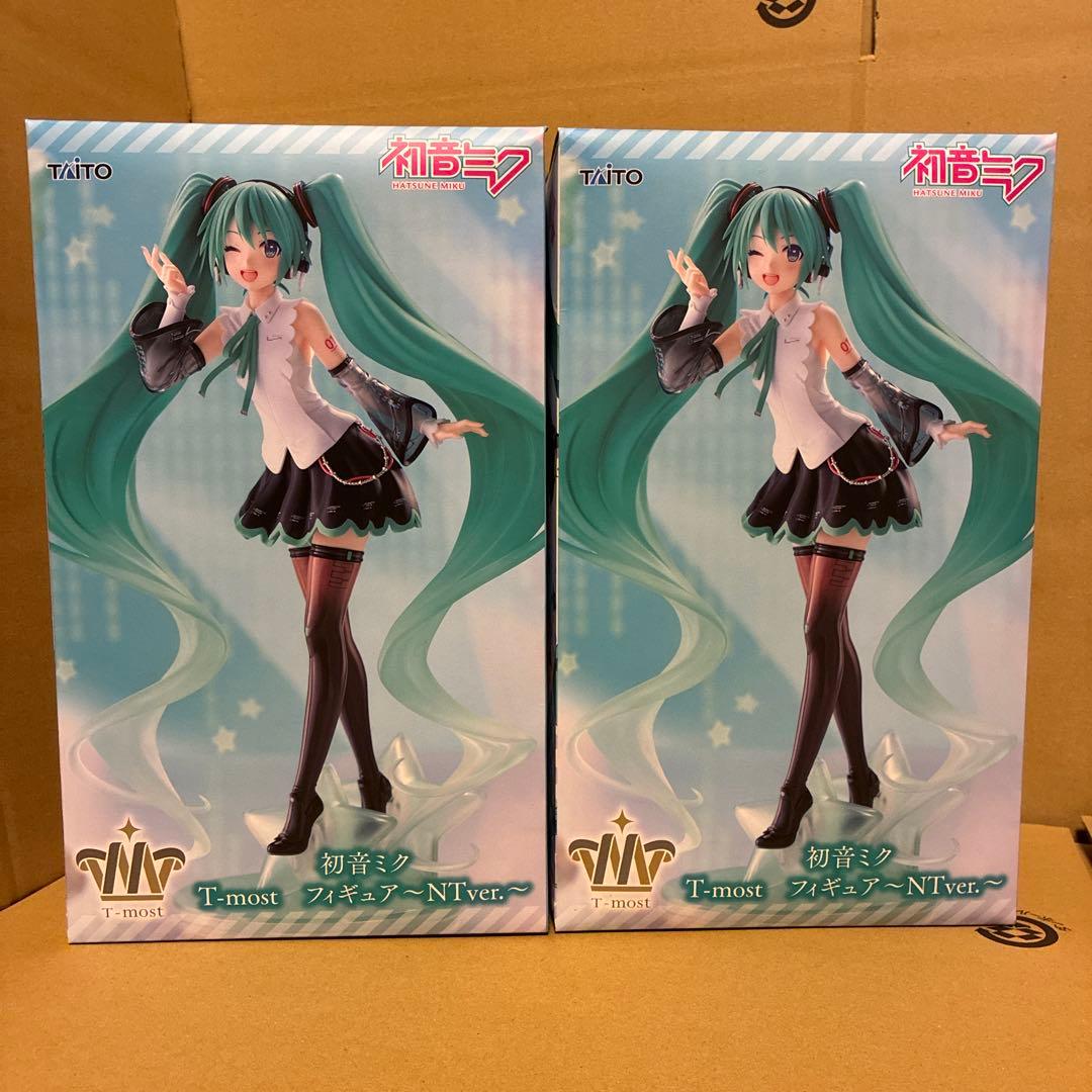 初音ミク フィギュア　2個　まとめ売り　新品未開封