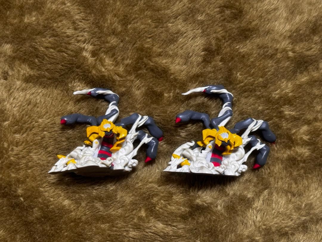 モンコレ　ギラティナ　オリジンフォルム　2体セットポケモン／ポケットモンスター;有些许损伤或污渍