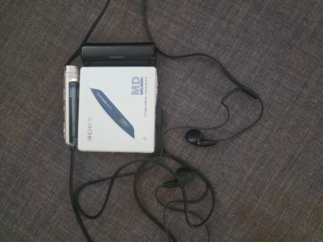 SONY MD WALKMAN MZ-E70 ポータブルMDプレーヤー 本体SONY;没有明显的损伤或污渍