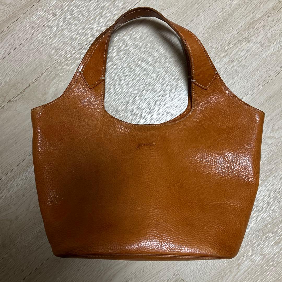 genten ゲンテン レザー トートバッグ ☆週末お買い上げの方のみポーチ付きgenten;没有明显的损伤或污渍