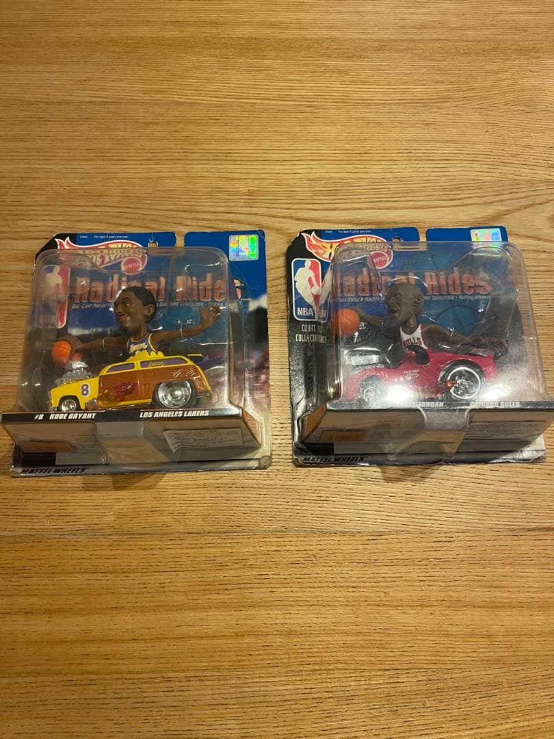 NBA ホットウィール ジョーダン　コービーミニカーセットHot Wheels;有些许损伤或污渍