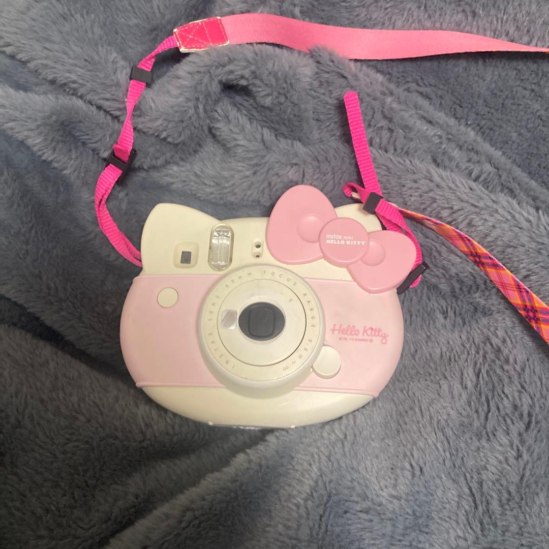 INSTAX MINI HELLO KITTY インスタントカメラ　即発送HELLO KITTY;没有明显的损伤或污渍