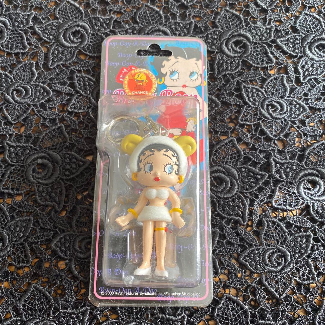 フロッキーキーホルダー　ヒツジ