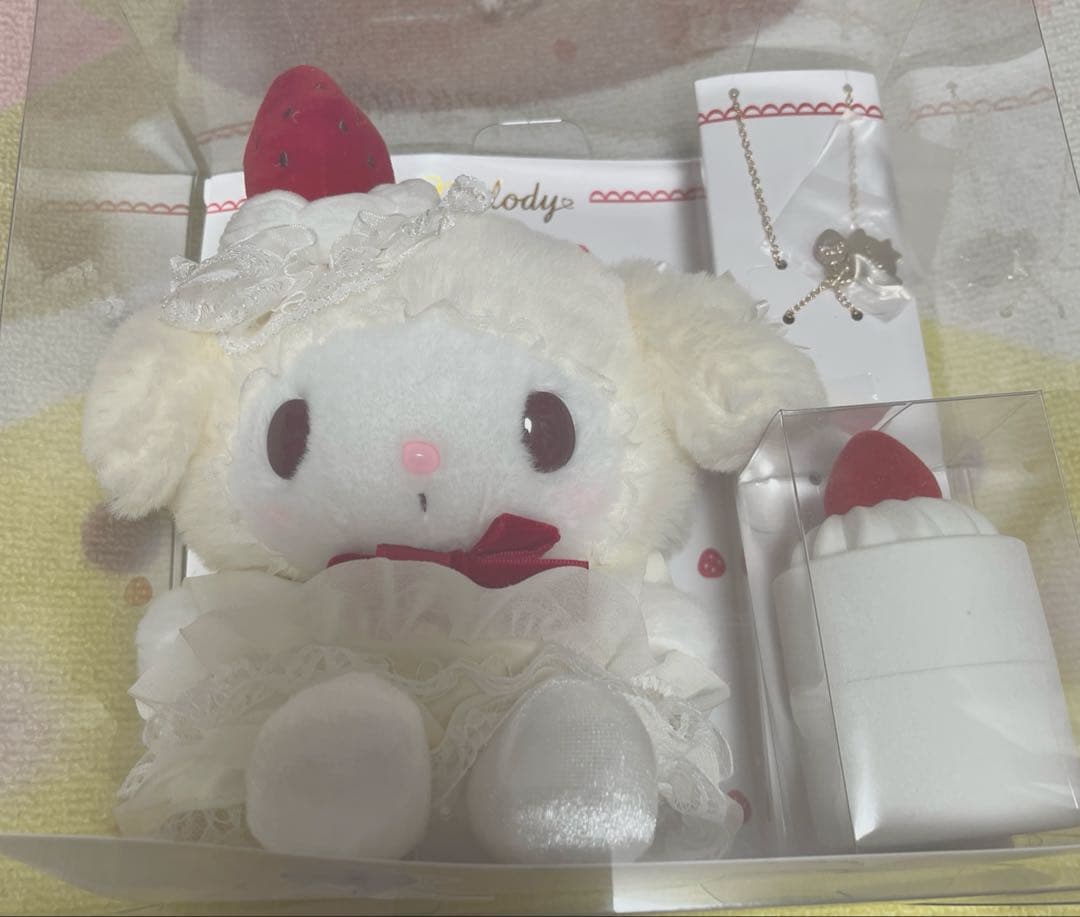 マイメロディ ショートケーキ ぬいぐるみ ケーキ形アクセサリーケース ネックレス