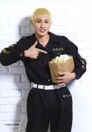 平野泰新(林良平)/背景白・キャラクターショット/ミュージカル「東京リベンジャーズ」ランダムブロマイド
