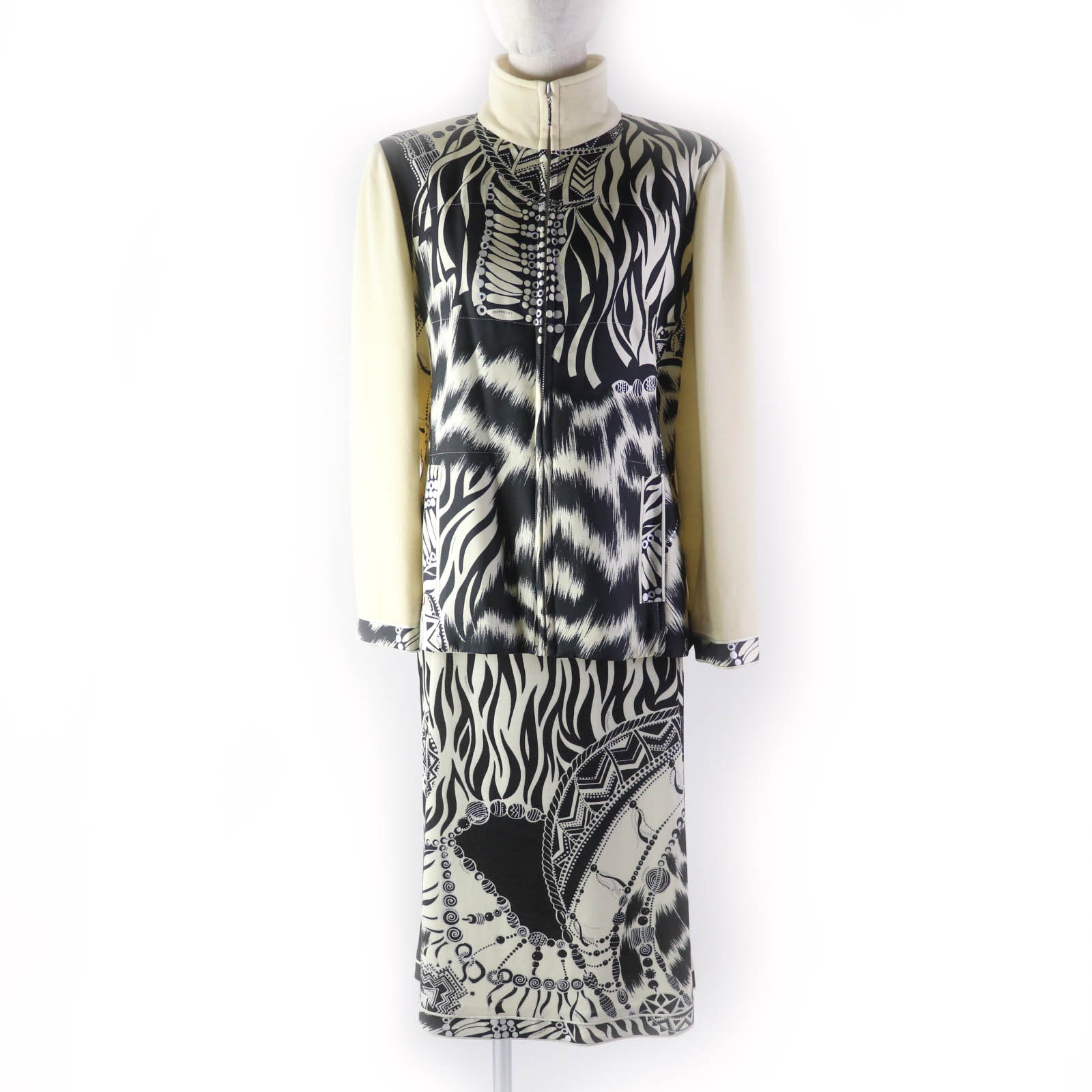 極美品★LEONARD FASHION レオナール ファッション シルク切替 中綿入り ジップジャケット＋シルク混ウールスカート 2点set セットアップ アイボリー ブラック 13AR/70 日本製 正規品 レディース【中古】