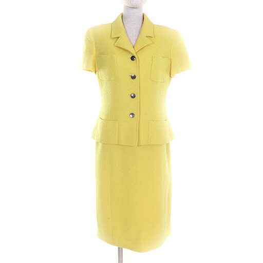 美品★CHANEL シャネル ヴィンテージ 97C P08919 裏地シルク100% ココマークボタン 半袖ジャケット+スカート スーツ セットアップ イエロー 42 フランス製 正規品 レディース【中古】