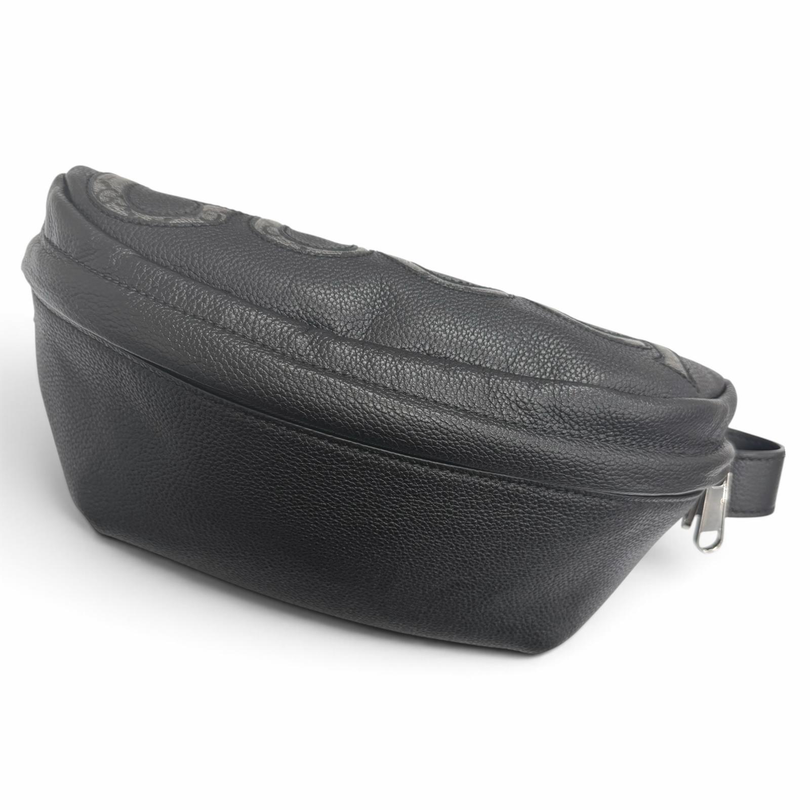 未使用品□GUCCI グッチ 768111 レザー GGスプリームロゴ ベルトバッグ ボディバッグ ウエストポーチ ブラック イタリア製 レディース 箱付き【中古】