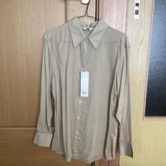 UNIQLO シアーシャツ