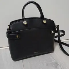 FURLA アガタ　ショルダーバッグ ブラック