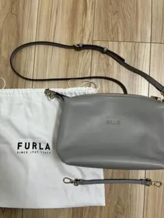 FURLAグレー レザー ショルダーバッグ美品