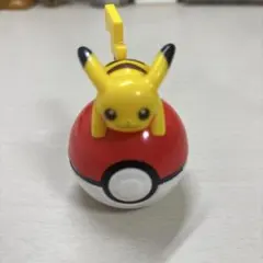 ピカチュウ モンスターボール フィギュア