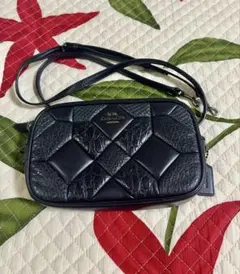 COACH キルティングショルダーバッグ ブラック